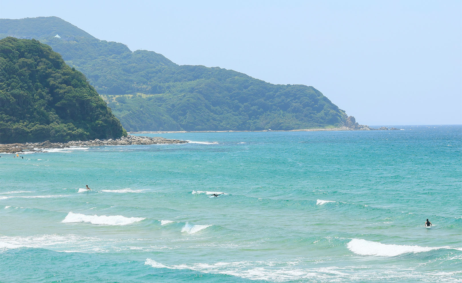 糸島人気スポット：サーフィン